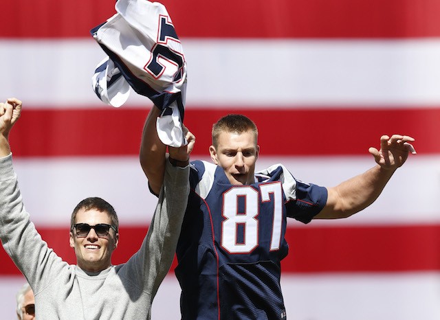 Patriots fan helped FBI locate Tom Brady's stolen jersey