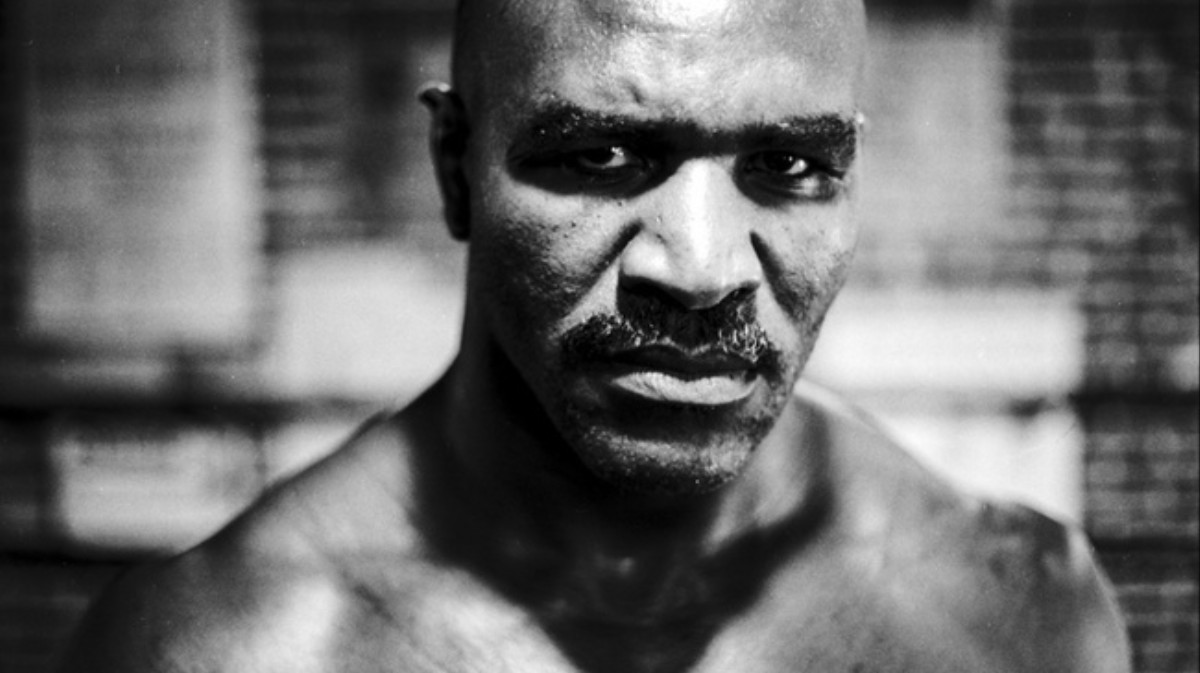 Estevan Oriol's boxing portraits include Evander Holyfield, James ...