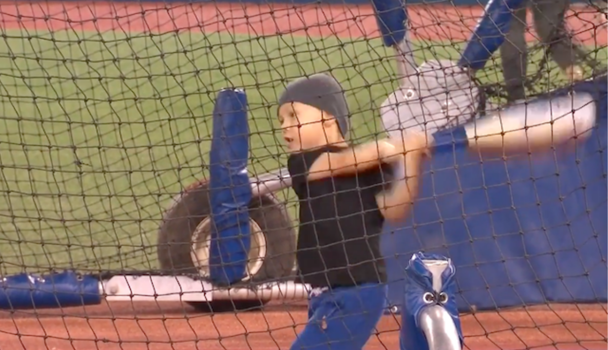 Troy Tulowitzki's 3-Year-Old Son Can Mash